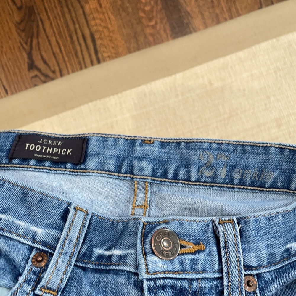 J. Crew Toothpick Ankle Distressed Jeans Size 27 - Picture 7 of 9